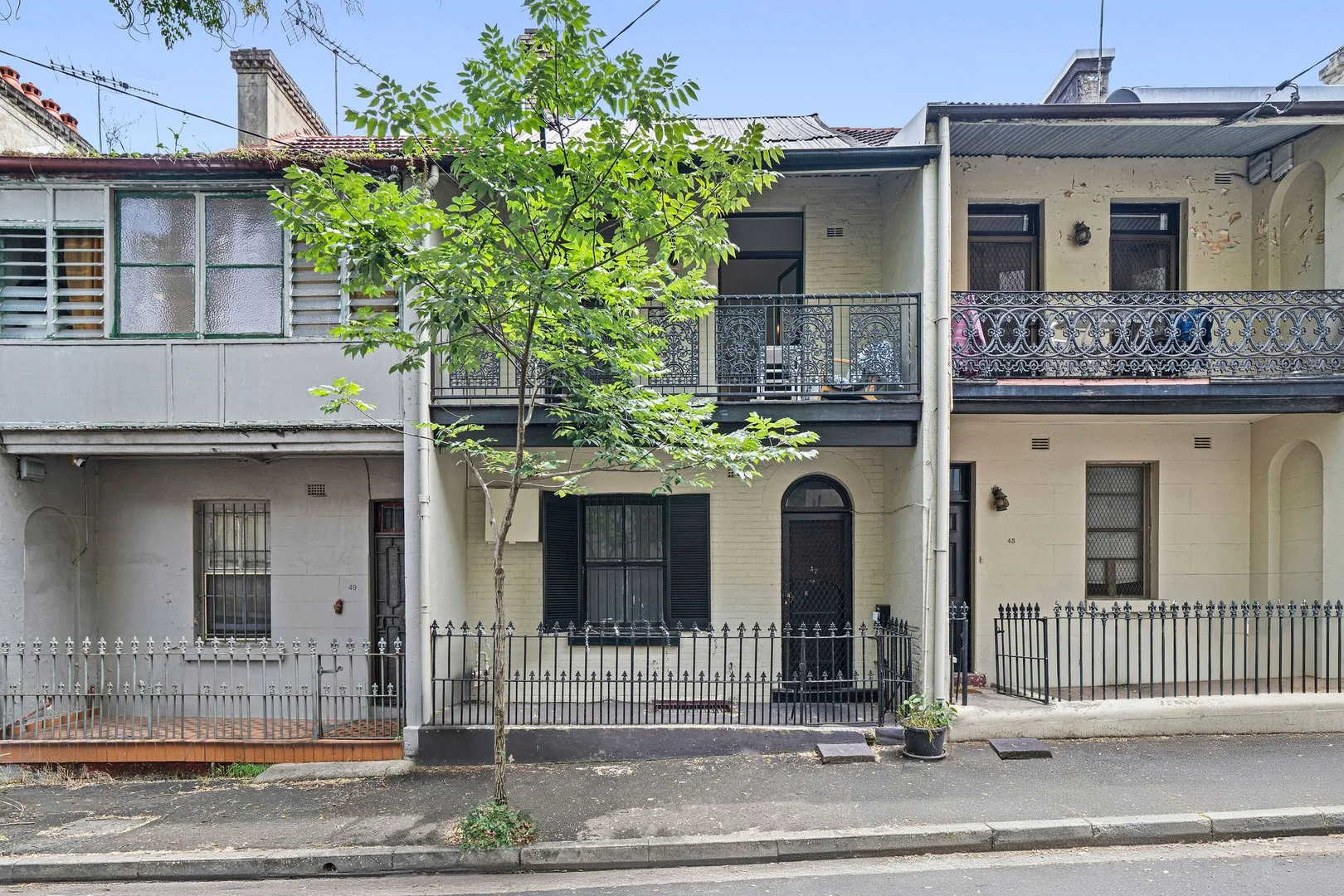 47 Smith Street (1/11)