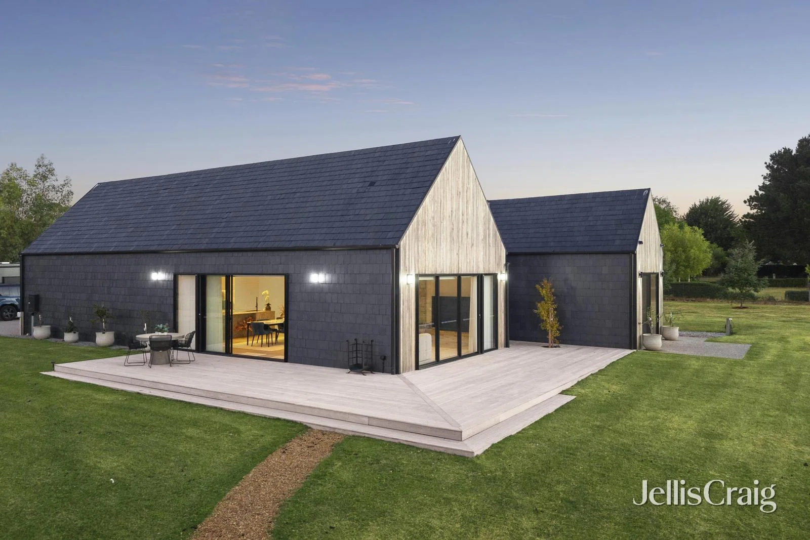 47a Eldon Street (1/3)