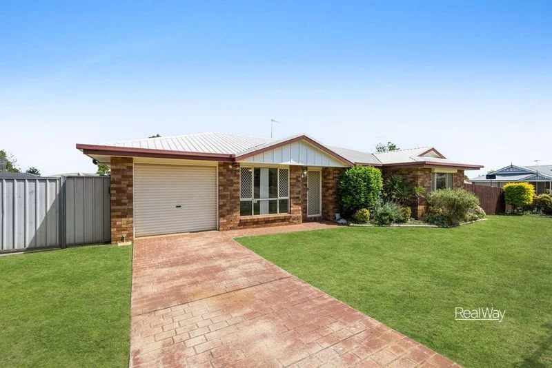 48 Biscay Crescent (1/1)