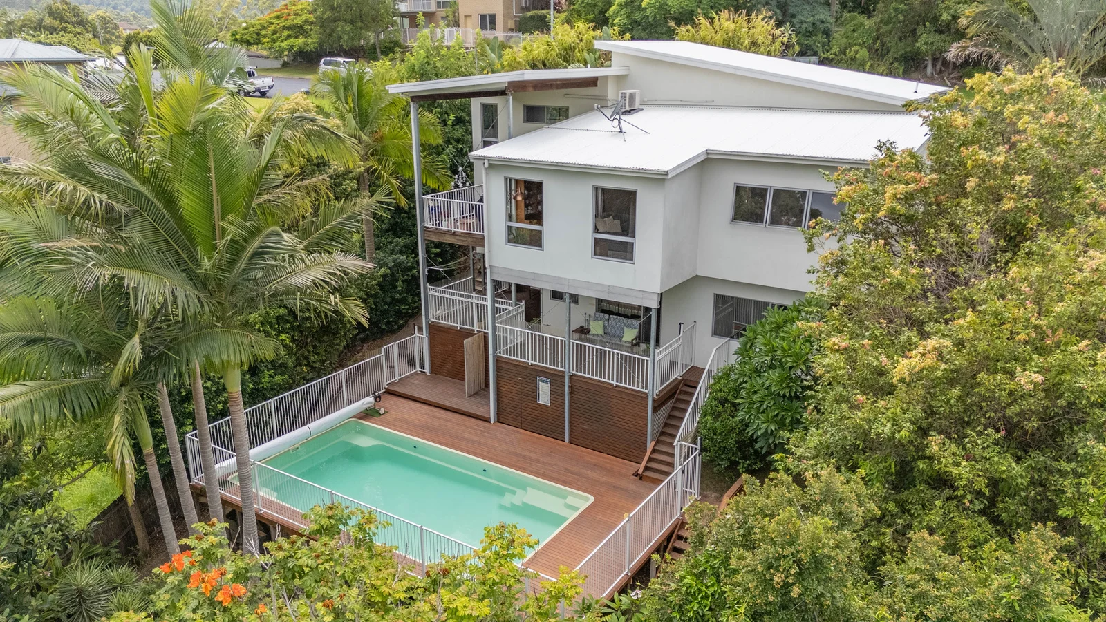 48 Pearce Drive (1/34)