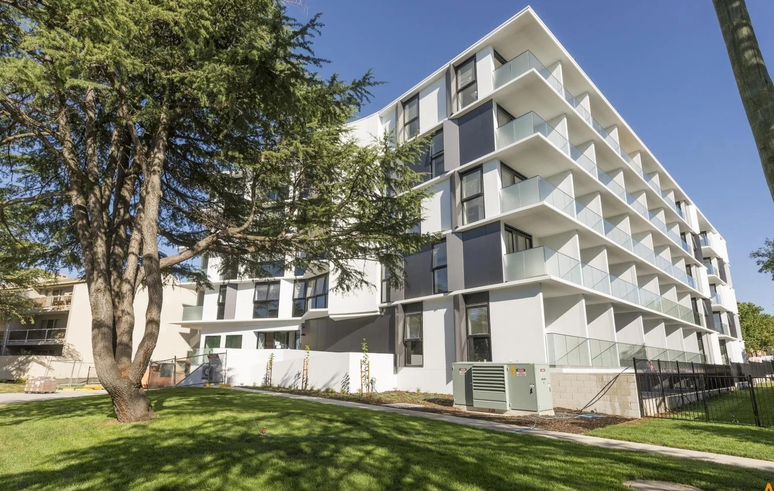 49/29 Dawes Street (1/9)