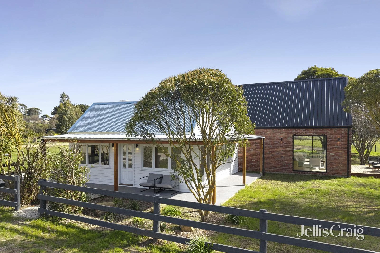 49 Eldon Street (1/23)