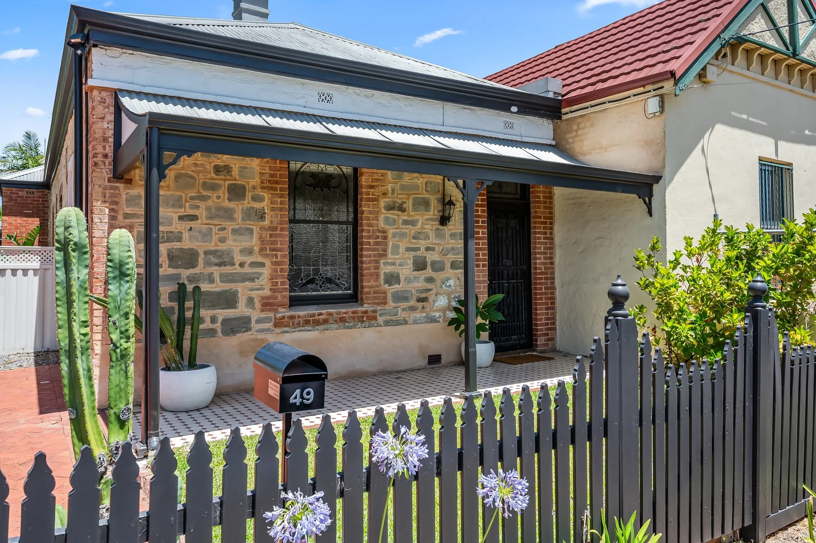 49 Stevenson Street (1/30)