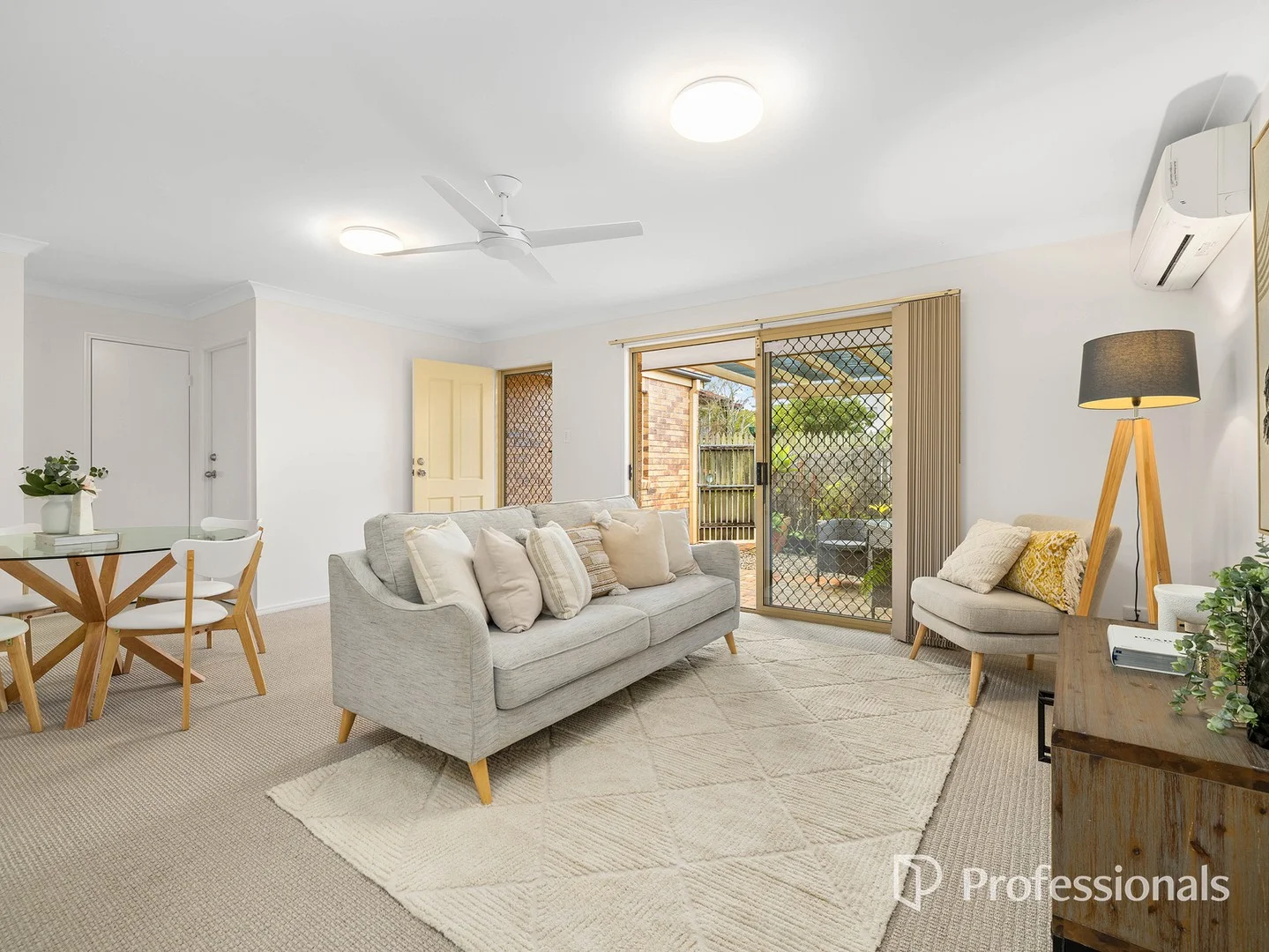 5/12 Fallon Street (1/15)