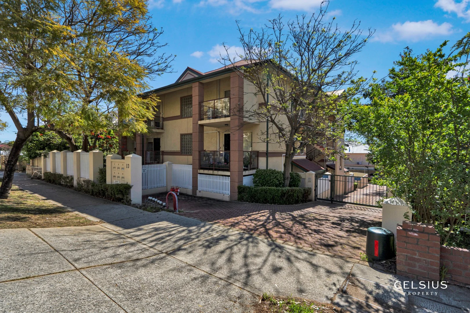 5/13 McMaster Street (1/26)