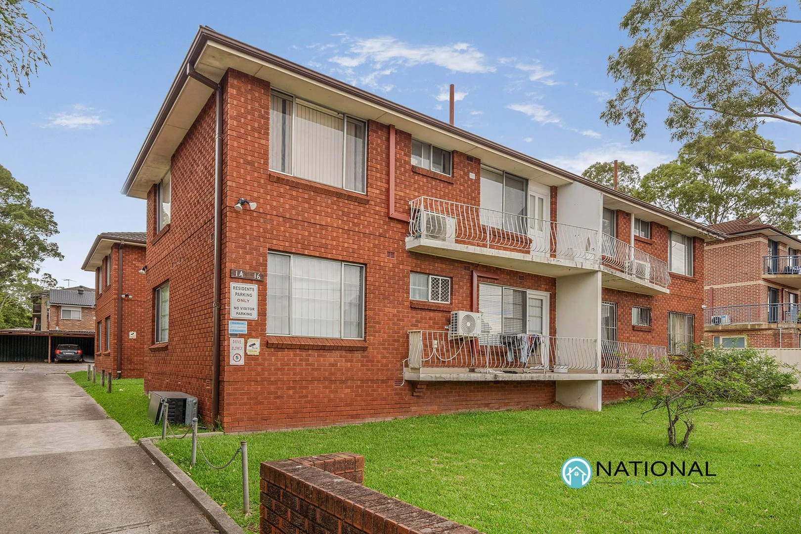 5/14-16 Sherwood Road (1/12)