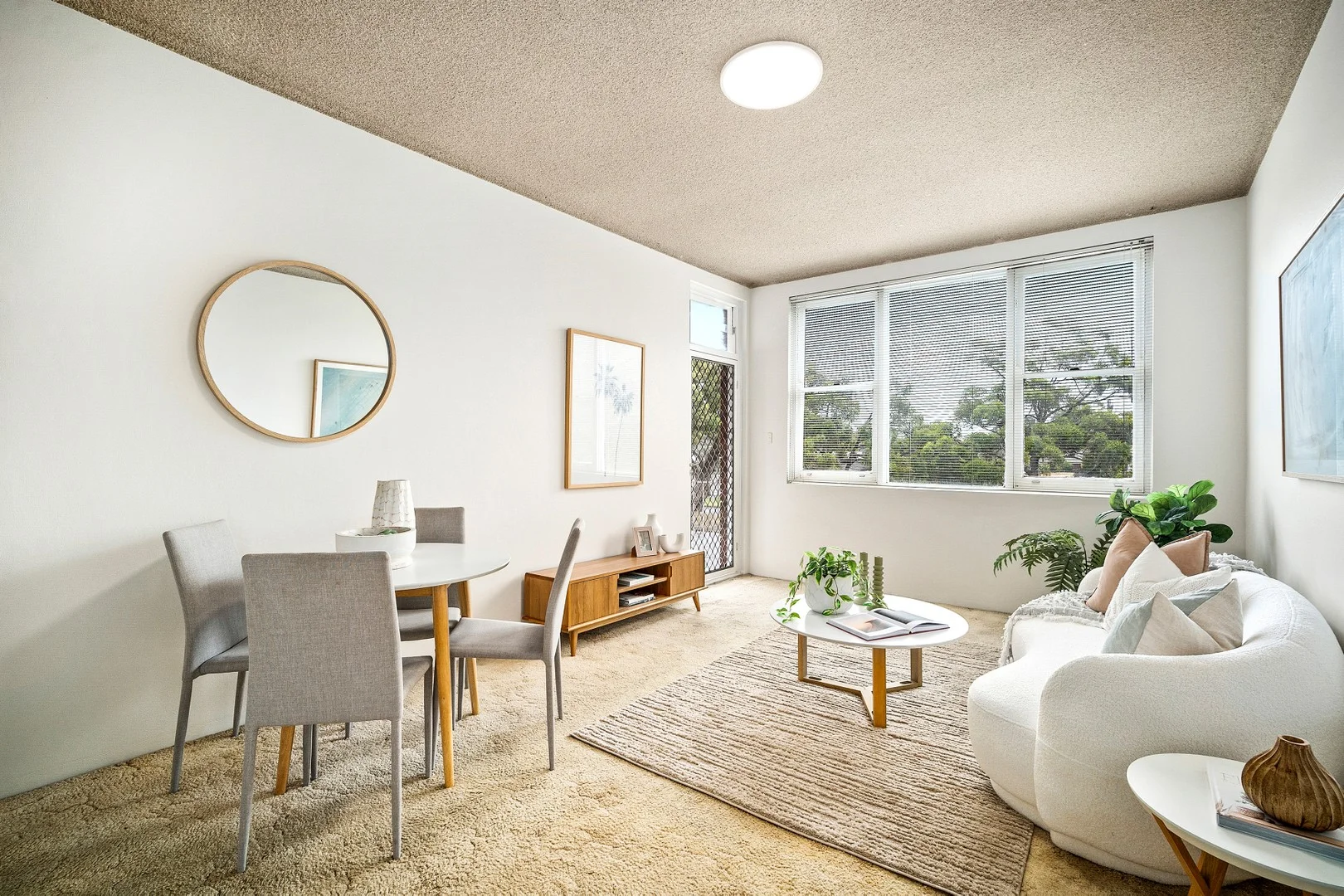 5/162-166 Chuter Avenue (1/11)