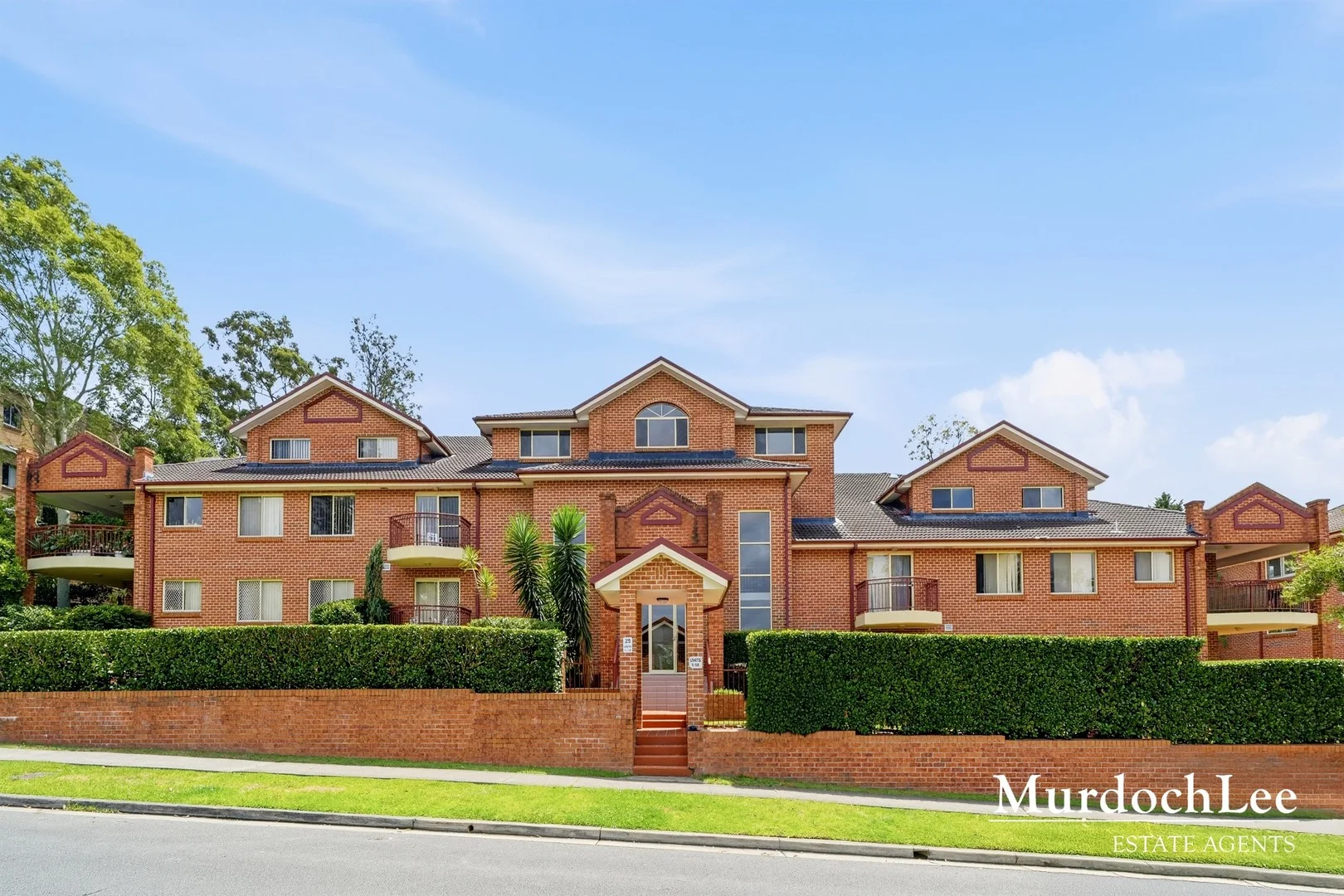 5/19-29 Sherwin Avenue (1/20)