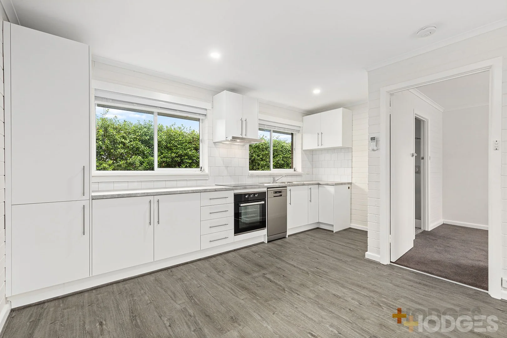 5/2-4 Salmon Street (1/7)
