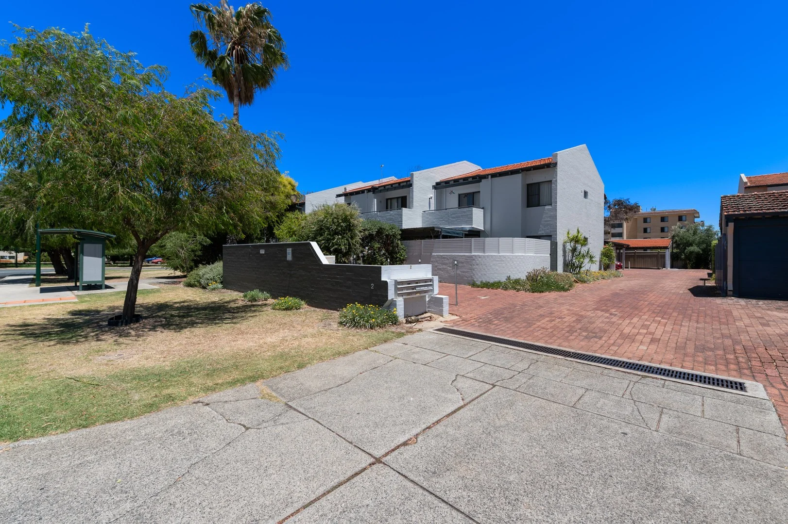 5/2 Manning Terrace (1/15)