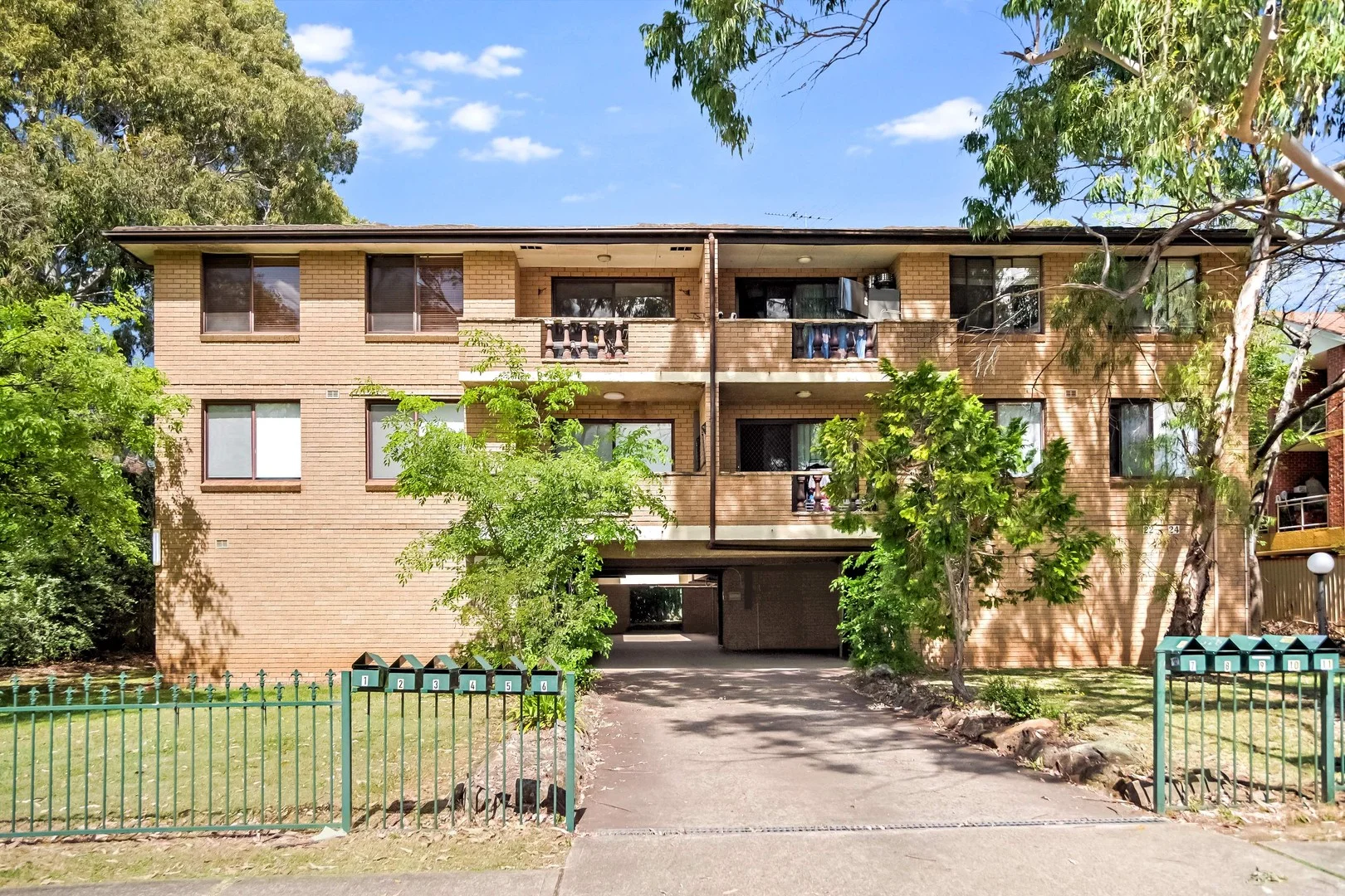 5/22-24 Paton Street (1/9)