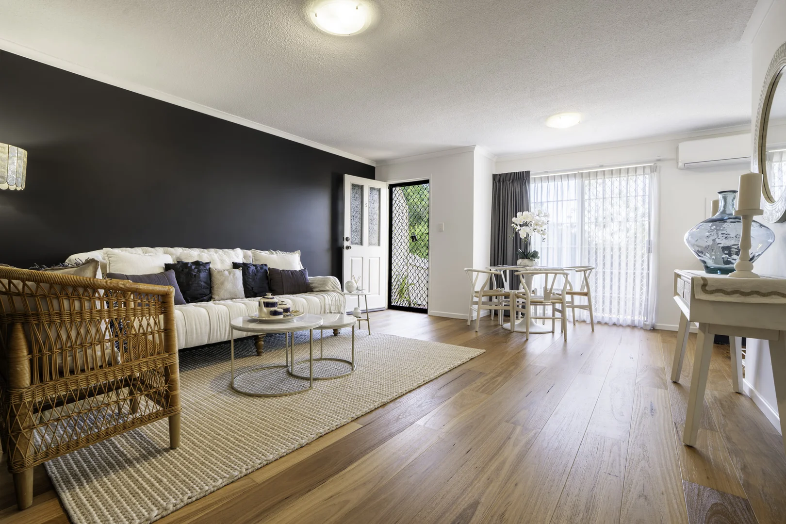 5/3 Central Avenue - Image 2