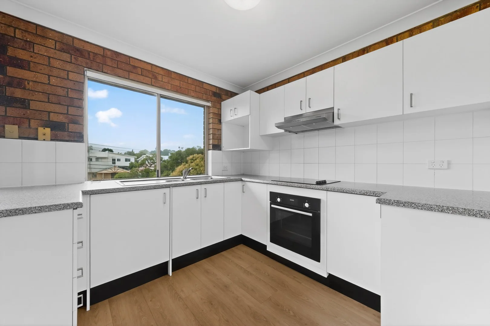 5/45 Denman Street (1/16)