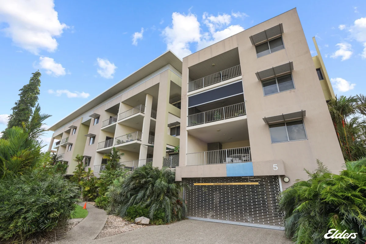 5/5 Mitaros Place (1/16)