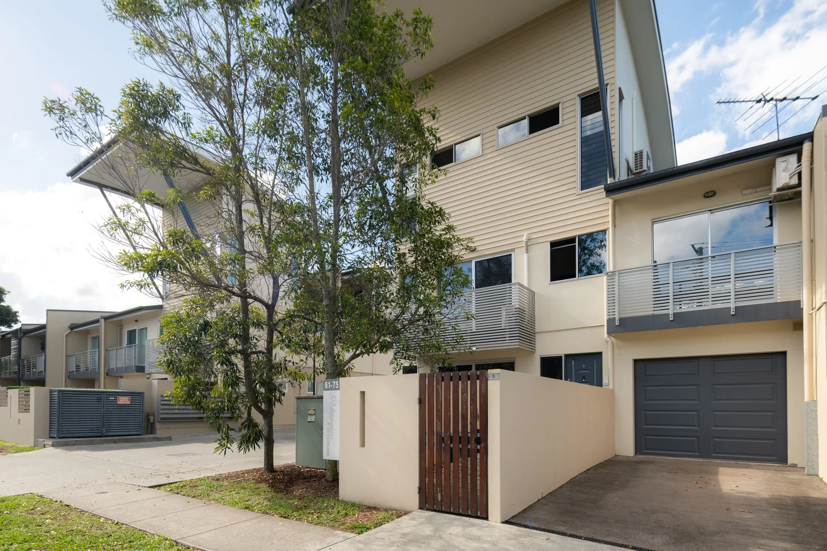 5/61-75 Buckland Road (1/16)