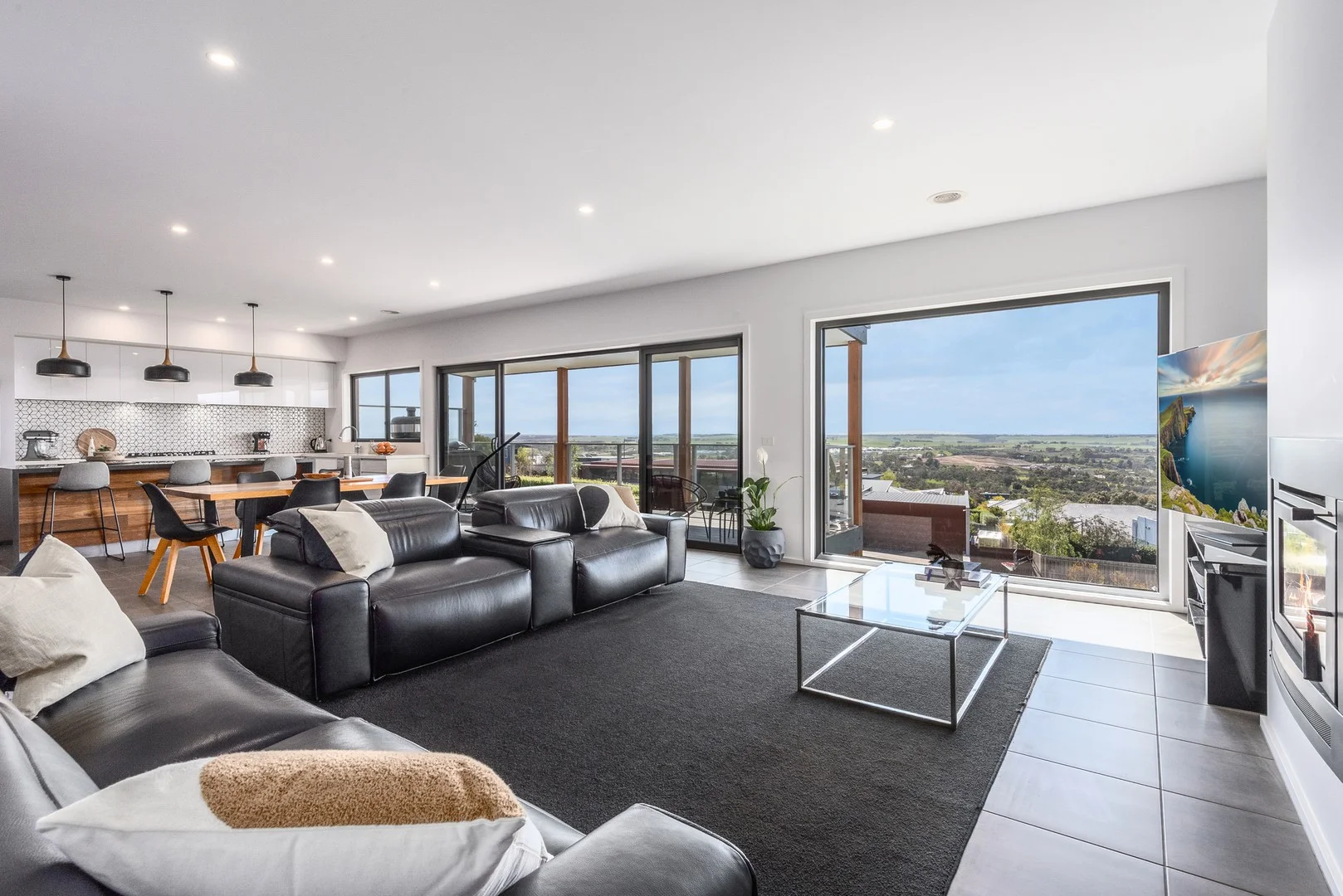 5 Balleroy Road (1/19)
