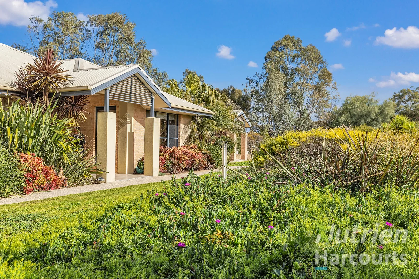 5 Bateman Drive - Image 2
