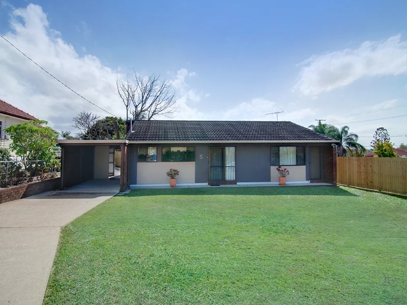 5 Bayview Terrace (1/1)