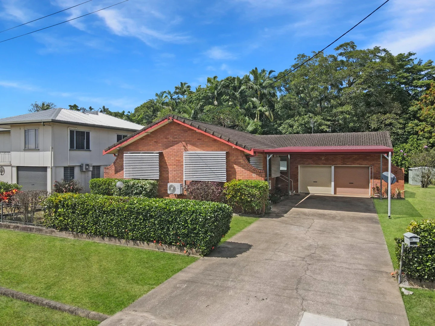 5 Churchill Street (1/18)