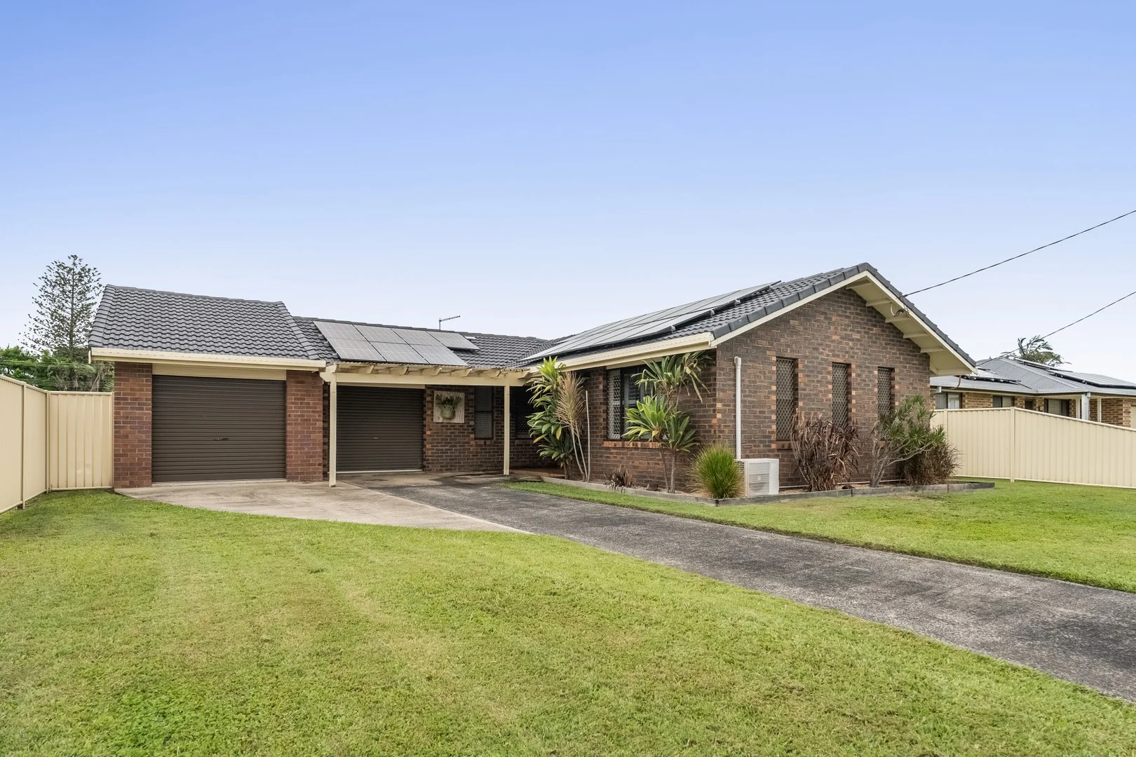 5 Cunningham Street (1/11)