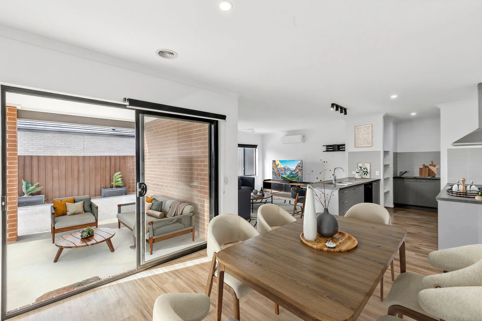 5 Dominico Street - Image 4