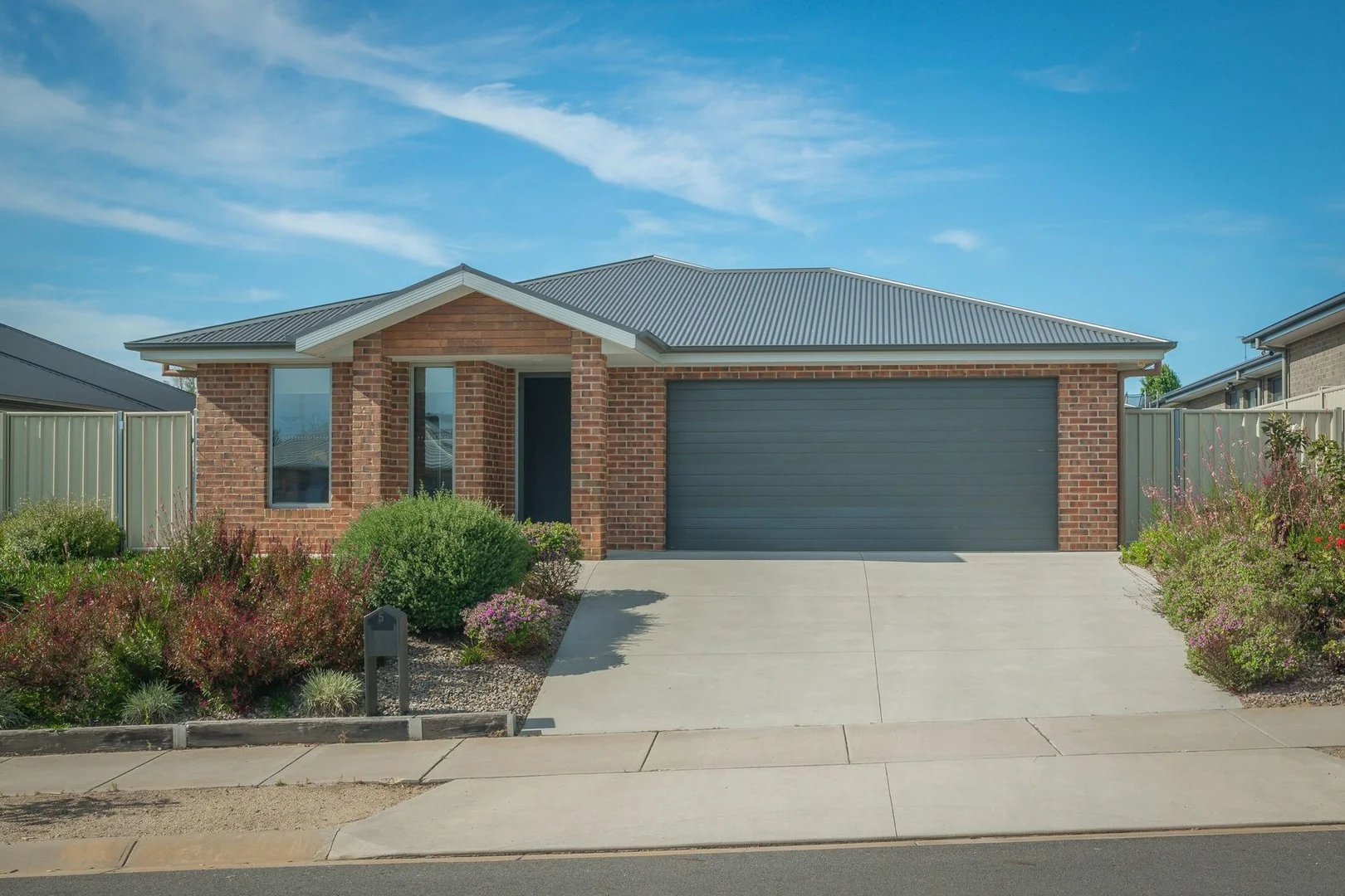 5 Drover Place (1/20)
