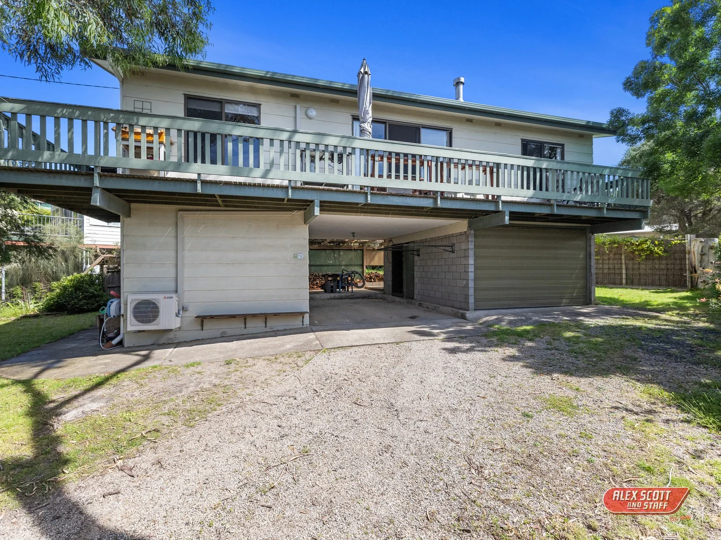 5 Elizabeth Cove Close (1/21)