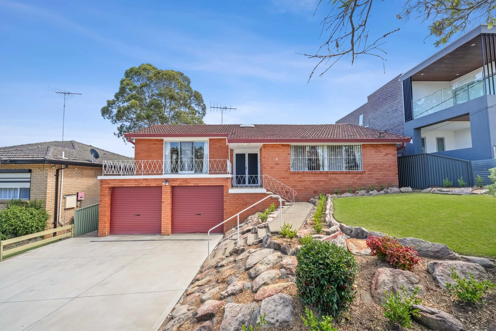 5 Gerard Avenue (1/1)