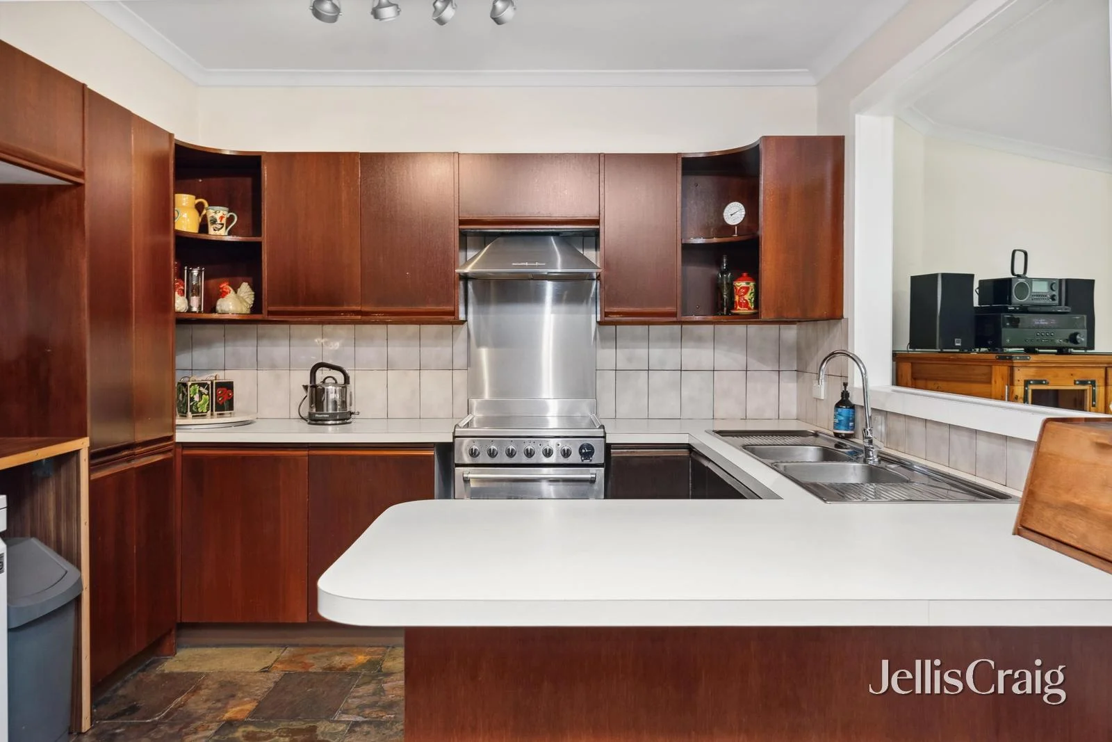 5 Glen Street - Image 4
