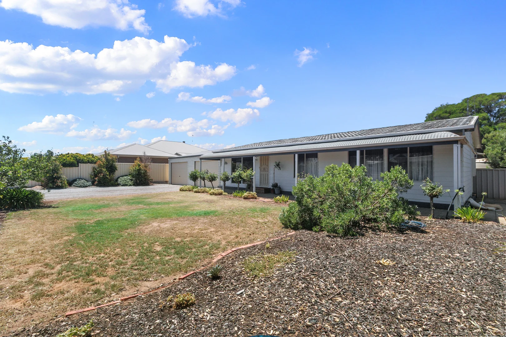 5 Harris Road - Image 2