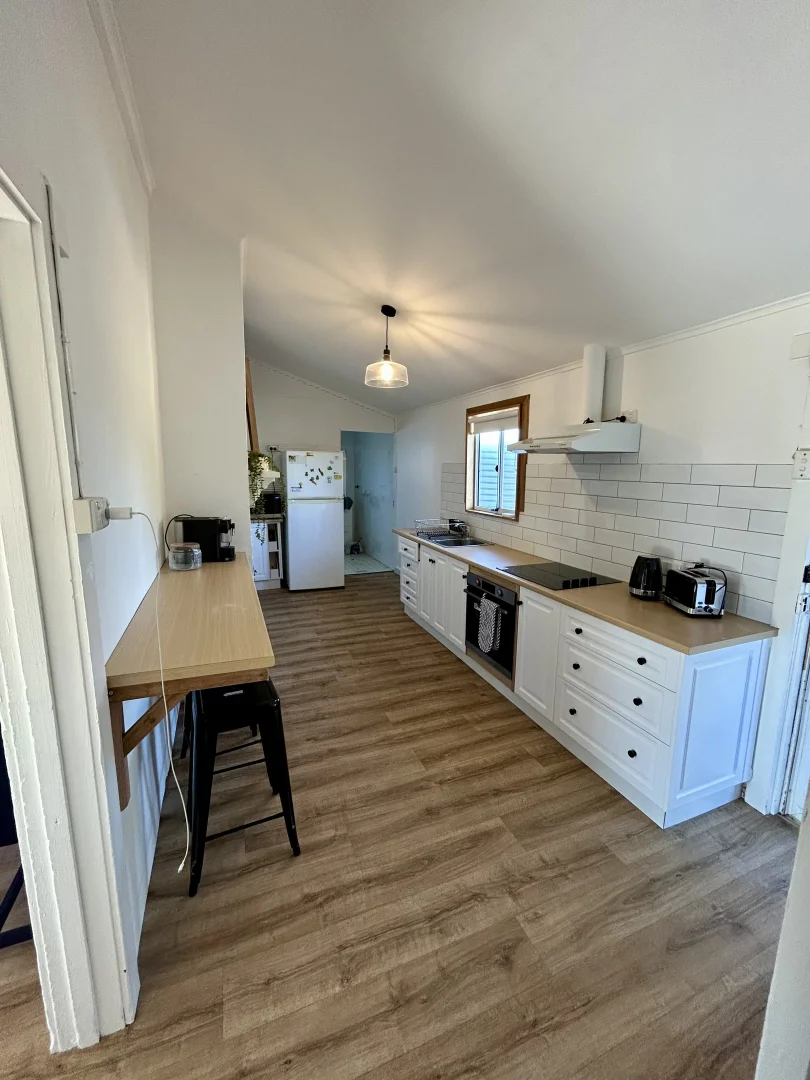 5 Marine Parade - Image 4