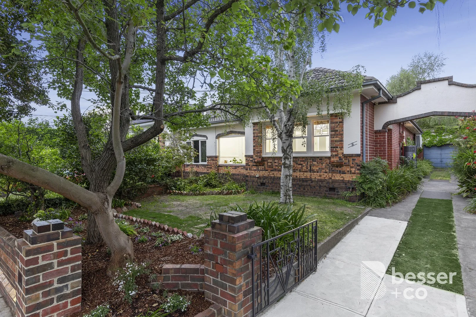 5 Mitchell Road (1/12)