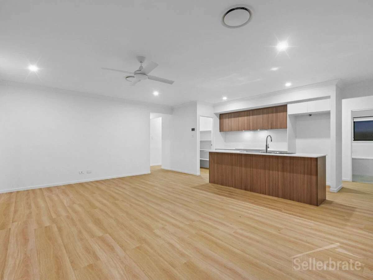 5 Oberon Crescent - Image 4