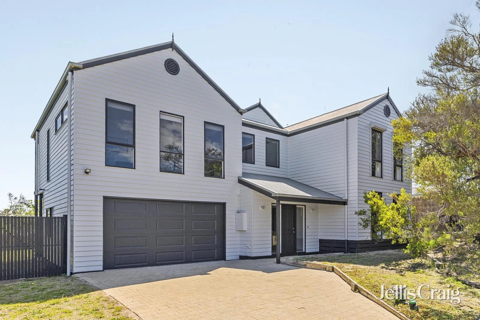 5 Pericles Court (1/13)
