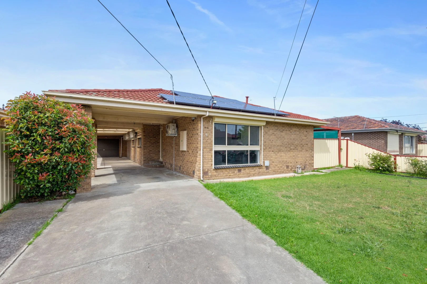 5 Seville Court (1/1)