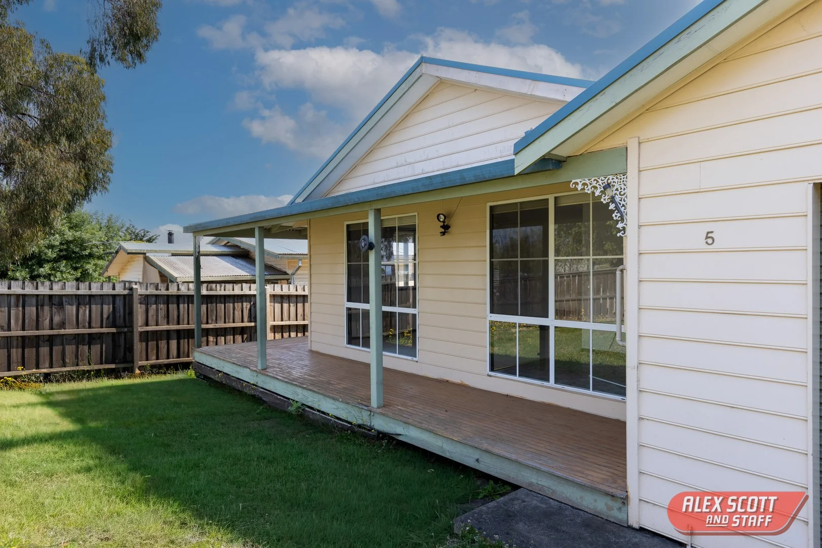 5 Shepherd Road (1/20)