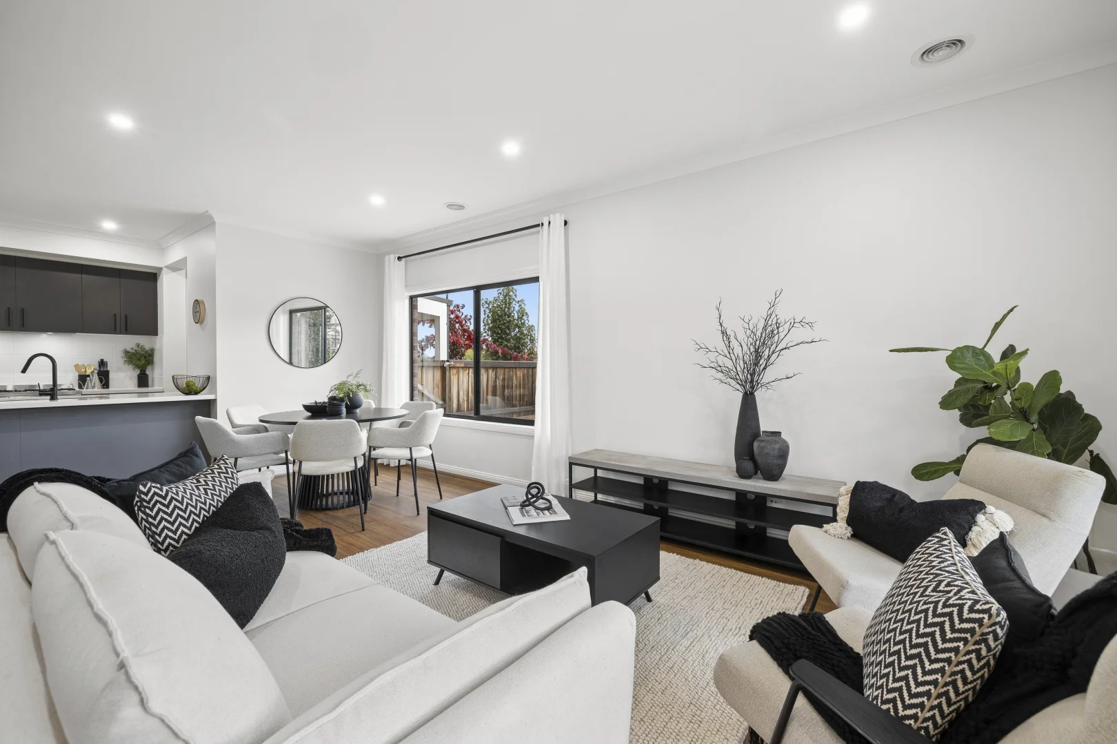 5 Silver Smith Drive - Image 5