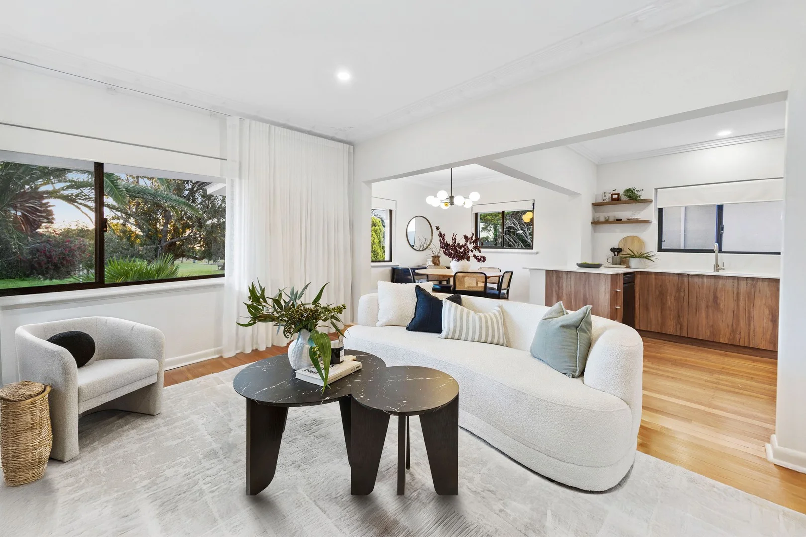 5 Templetonia Crescent (1/50)