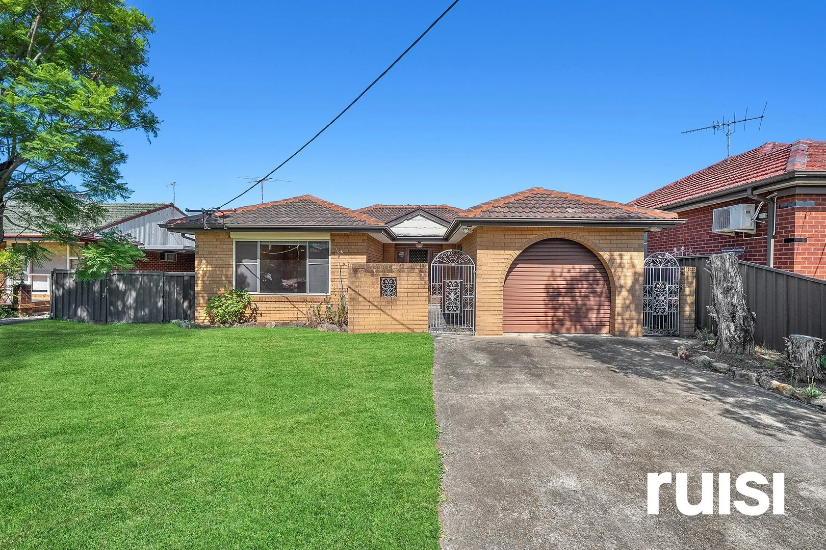 5 Wadds Avenue