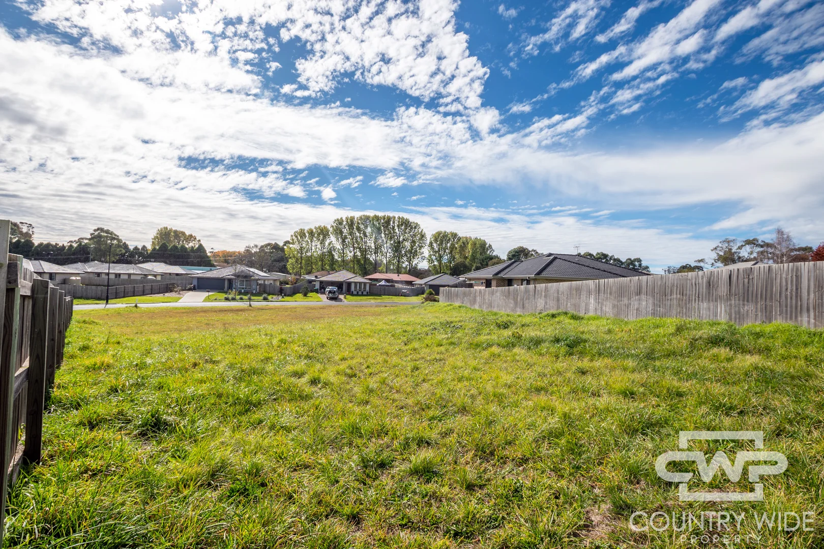5 White Gum Place - Image 2