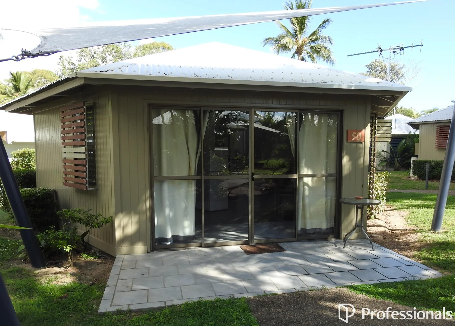 50/1 Griffin Avenue (1/7)