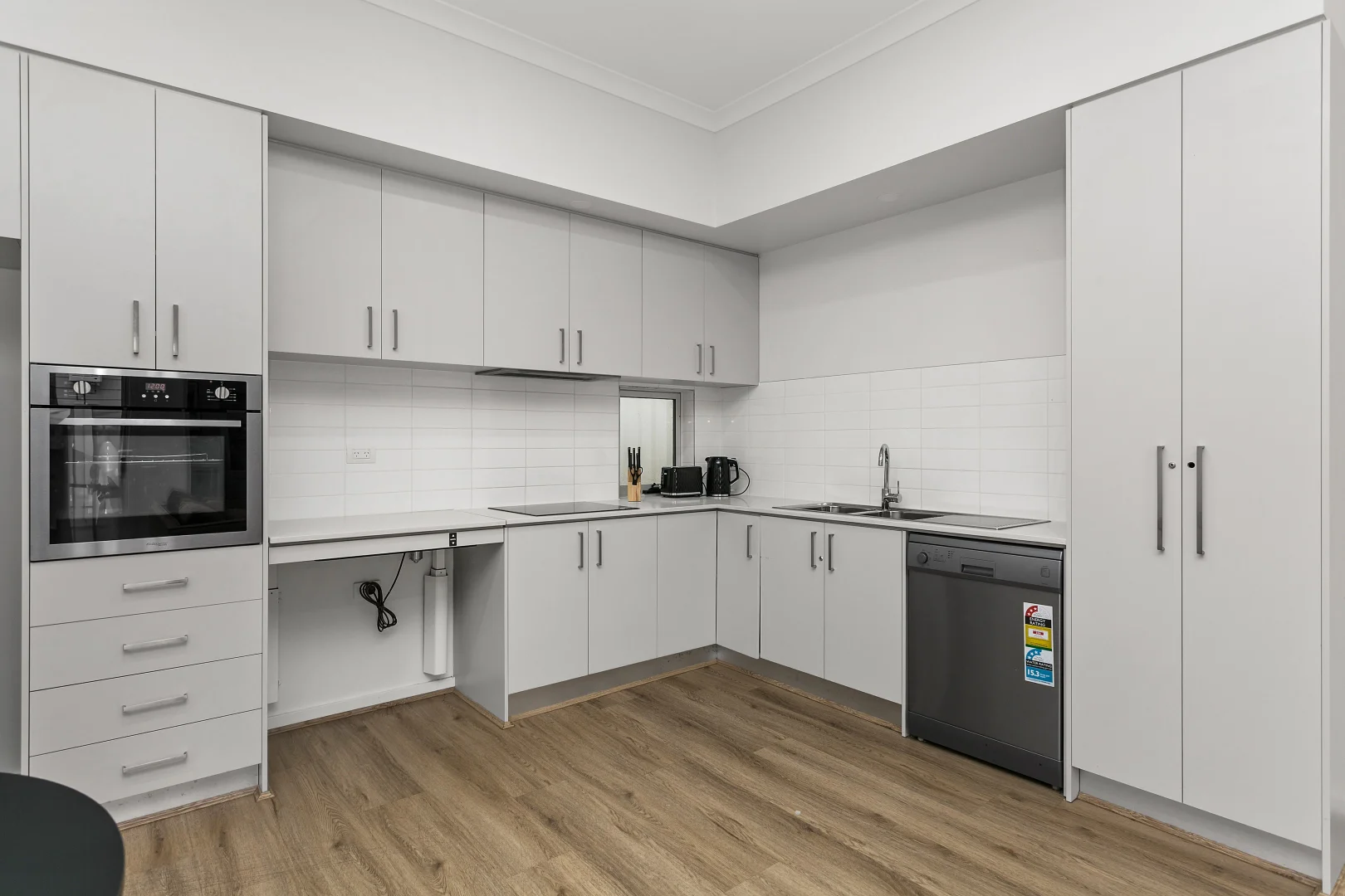 50 Dianchi Drive (1/1)