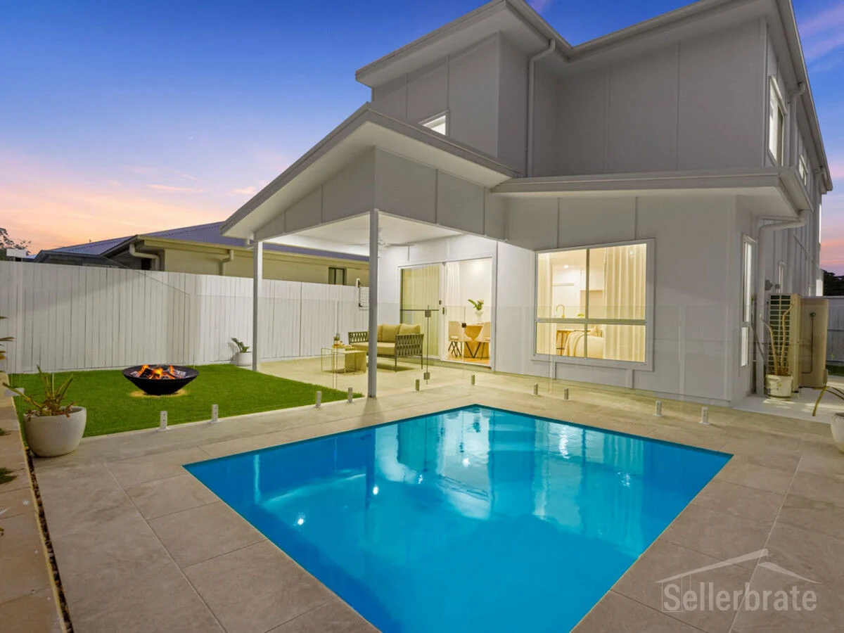 50 Greenleaf Grove - Image 2