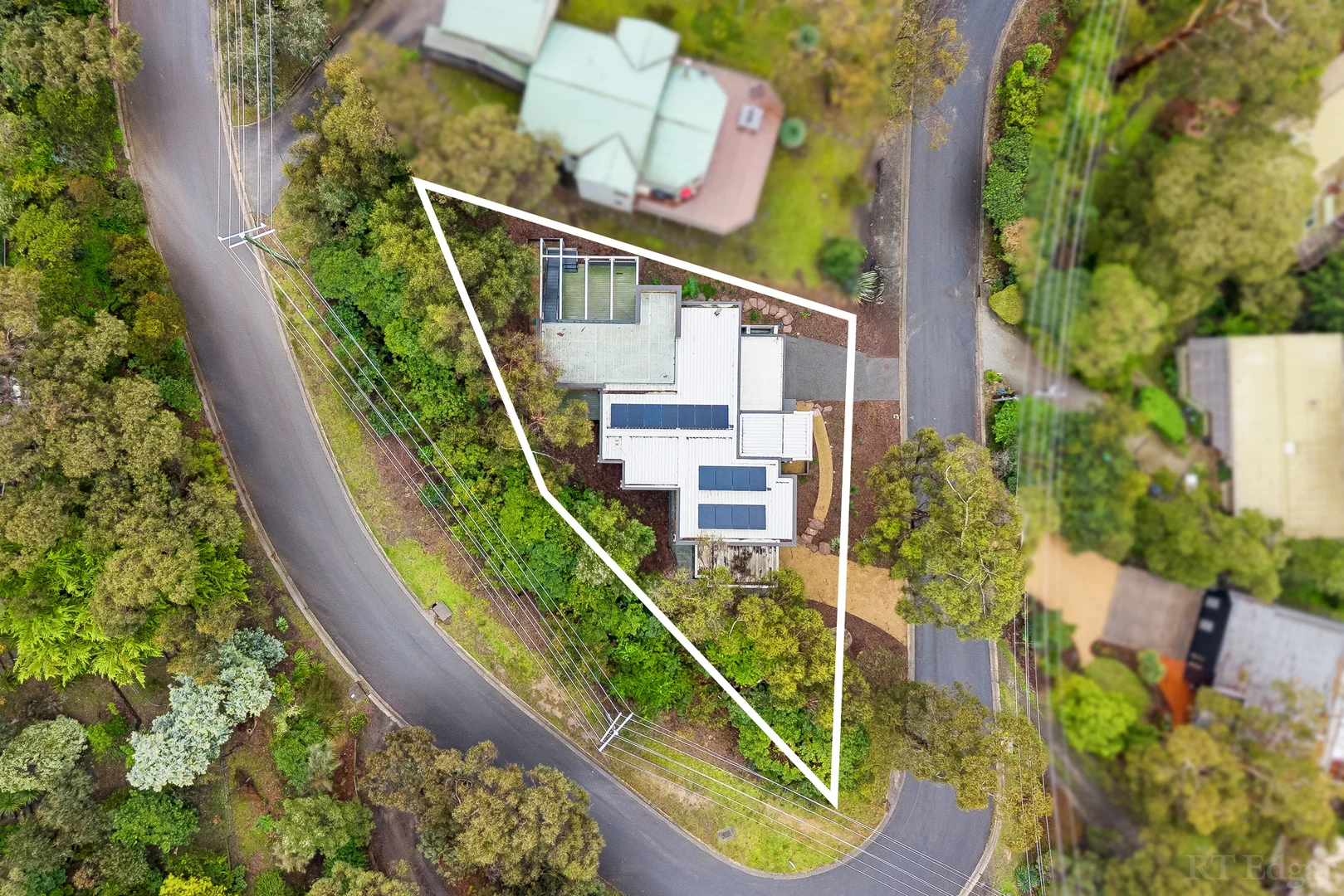 50 Richardson Boulevard - Image 2