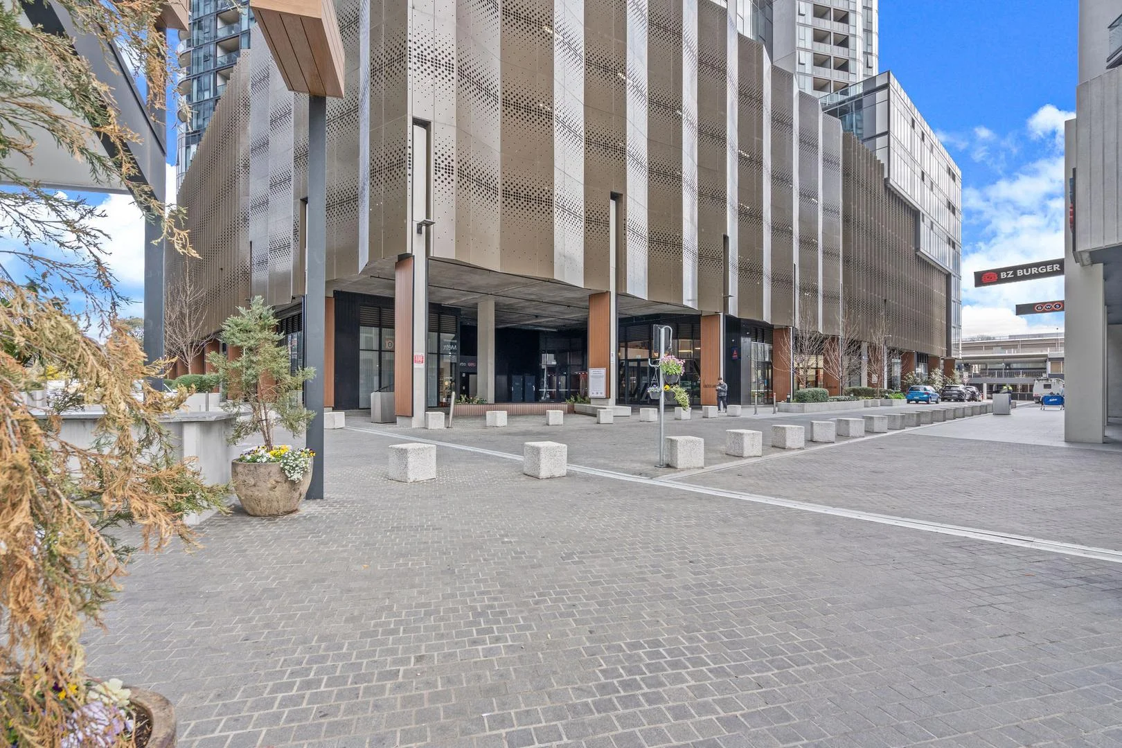 503/1 Grazier Lane (1/1)