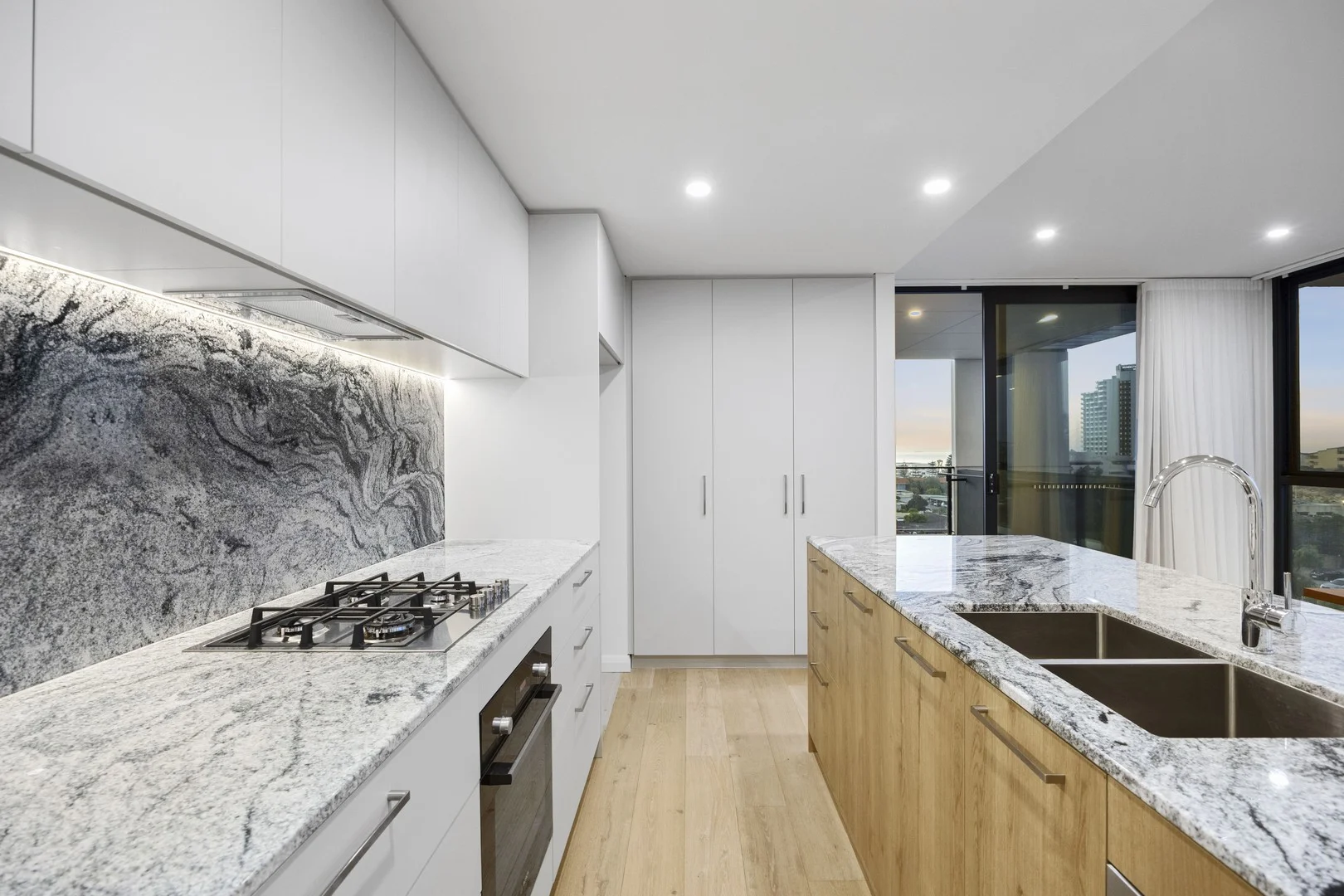 503/20 Hastings Street (1/26)