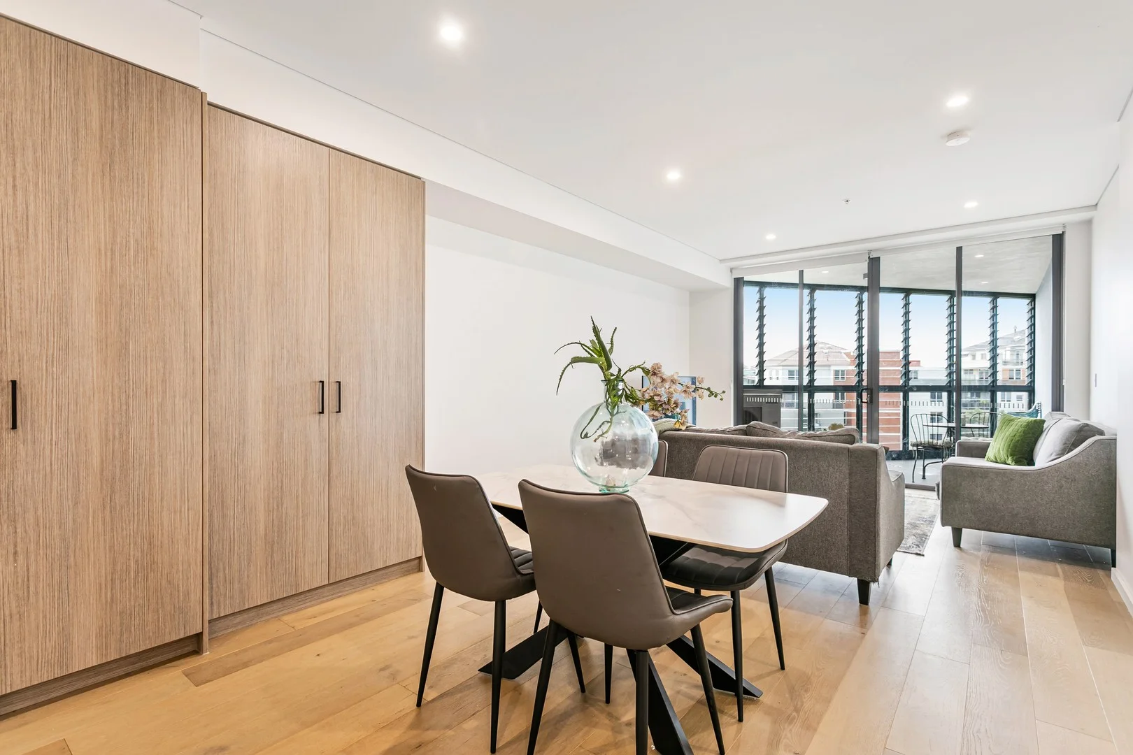 503/3-5 Arncliffe Street (1/6)