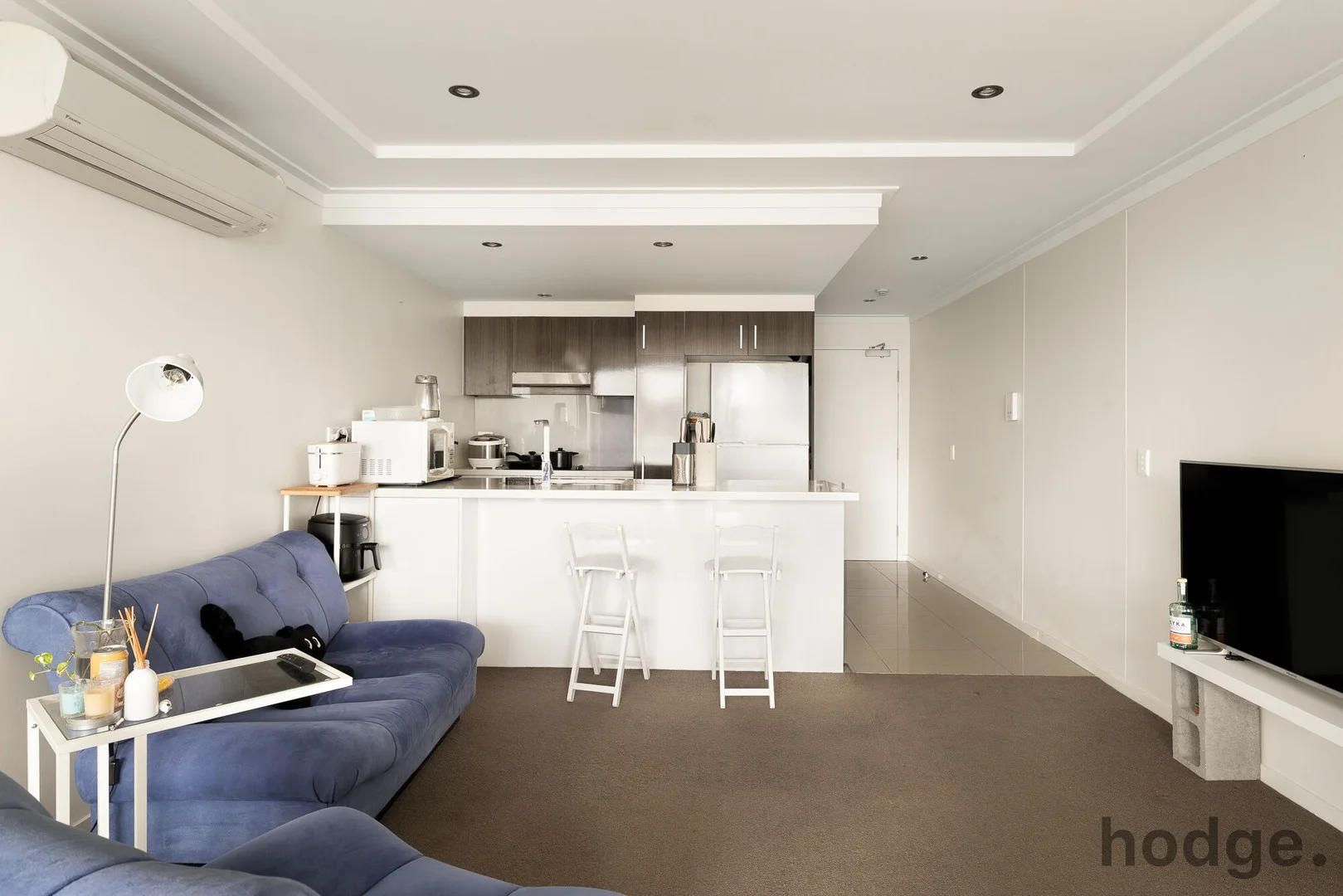 504/35 Mcdougall Street (1/17)