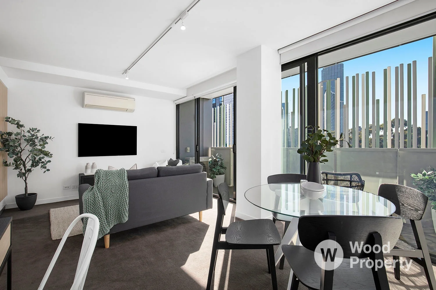 505/144 Clarendon Street (1/1)