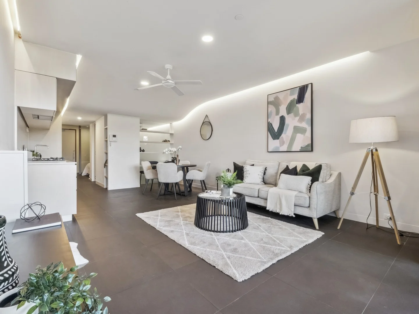 507/25 Edinburgh Avenue (1/1)